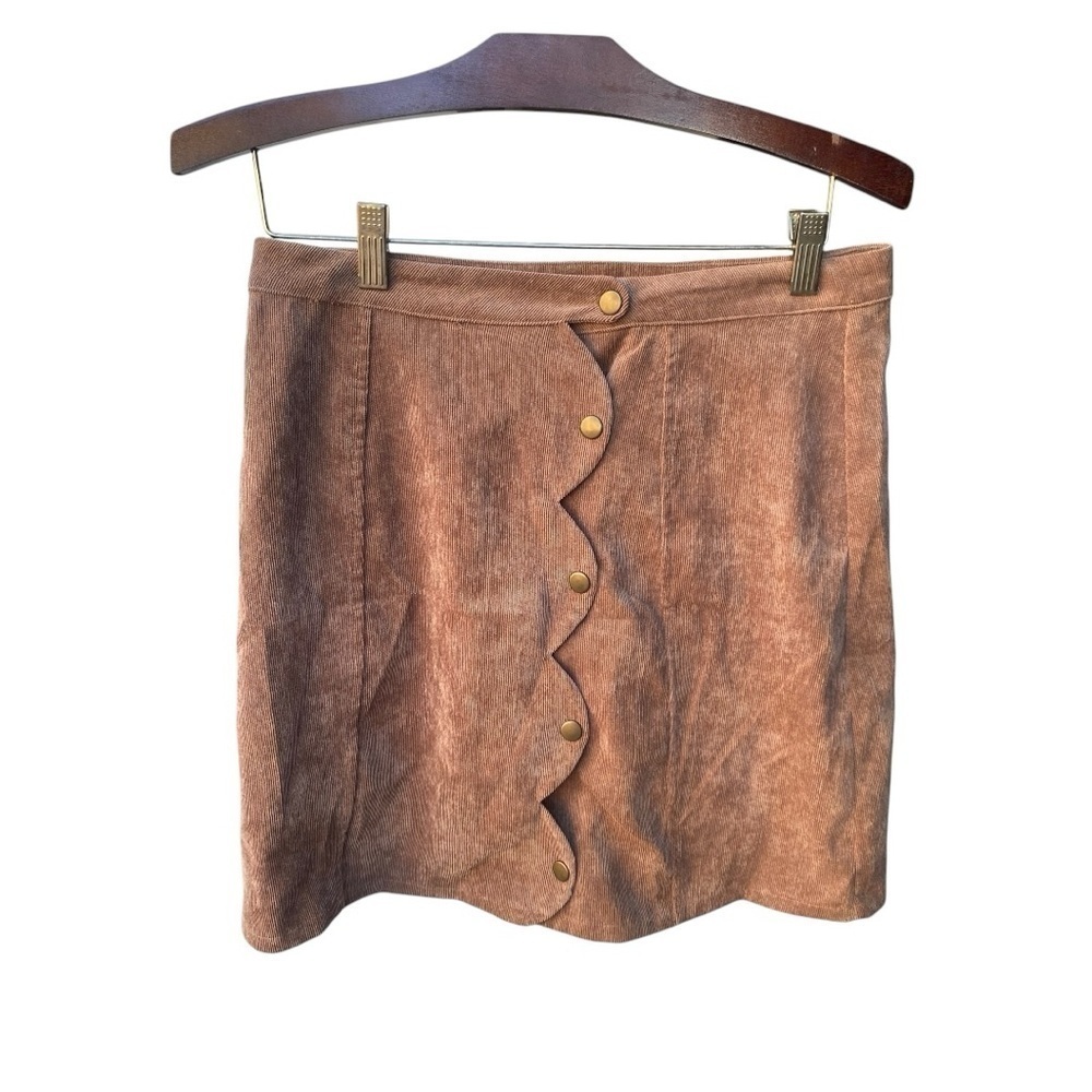 Loveriche Cordaroy Scaloped Mini Skirt I Size: M